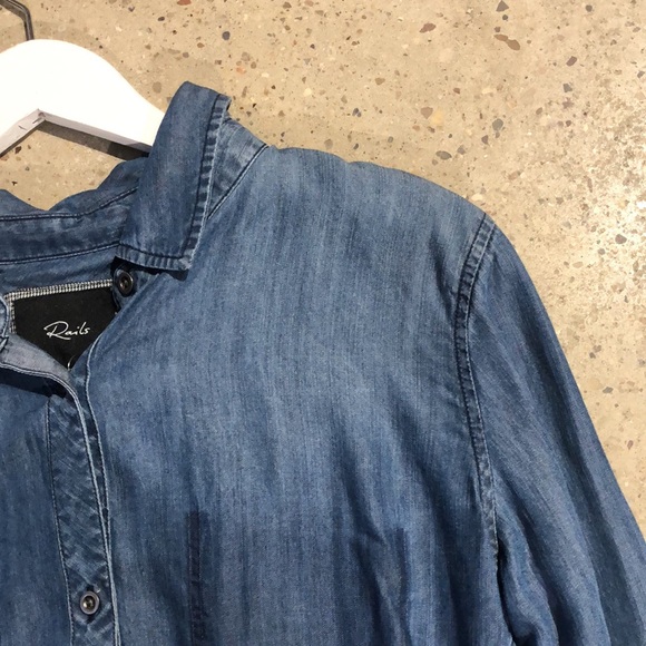 Rails Carter Dark Shadow Chambray Button-Up Shirt - Picture 4 of 12